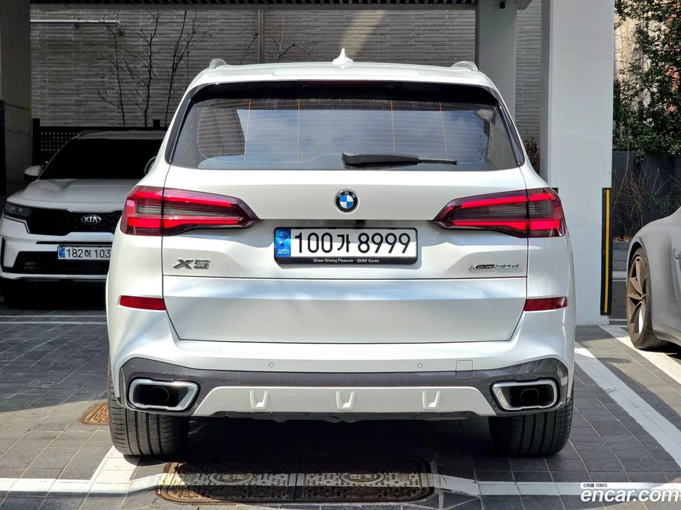 BMW X5 xDrive 30d M 2022 — миниатюра 5