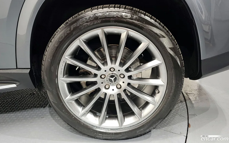 Mercedes-Benz GLE-Class GLE400d 4MATIC 2022 — миниатюра 2