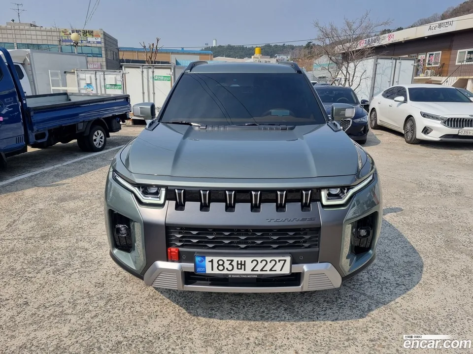 KG Mobility Torres 1.5 2WD 2023 — photo 1, buy with delivery to Moscow