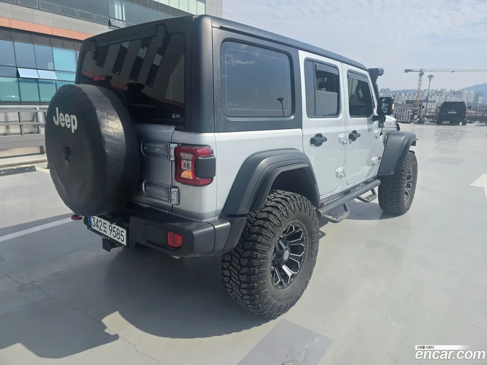 Jeep Wrangler 2.0 4 2022 — миниатюра 3