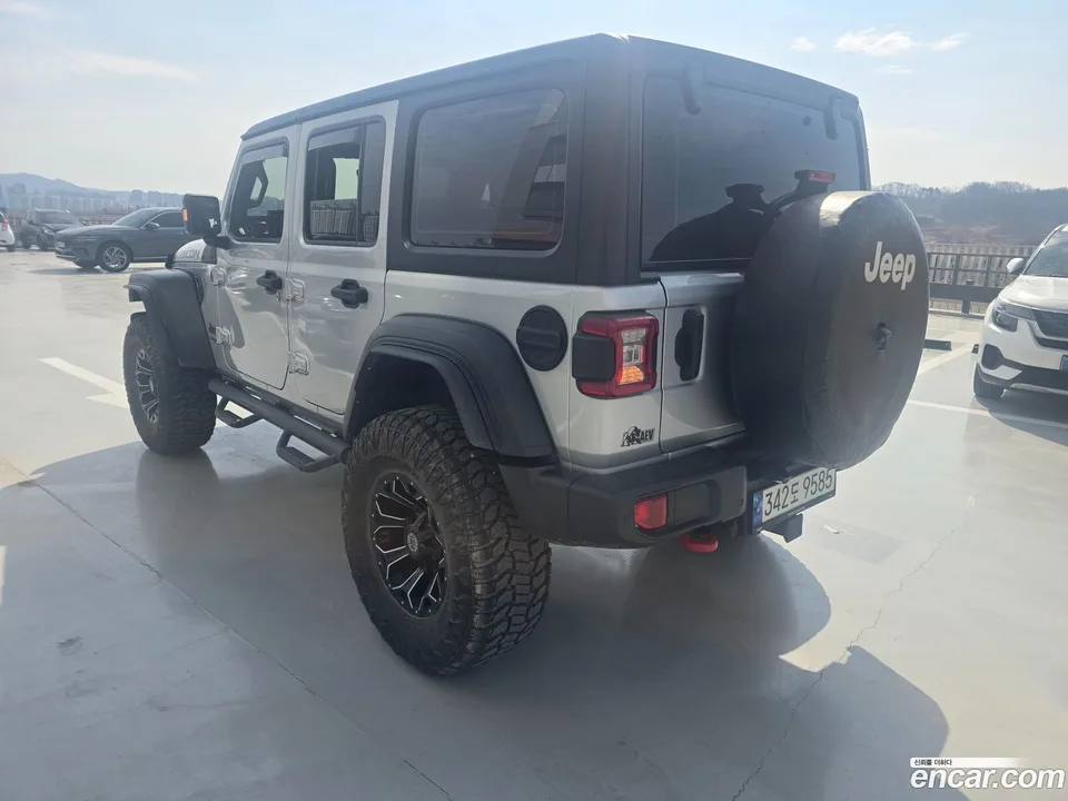 Jeep Wrangler 2.0 4 2022 — миниатюра 5