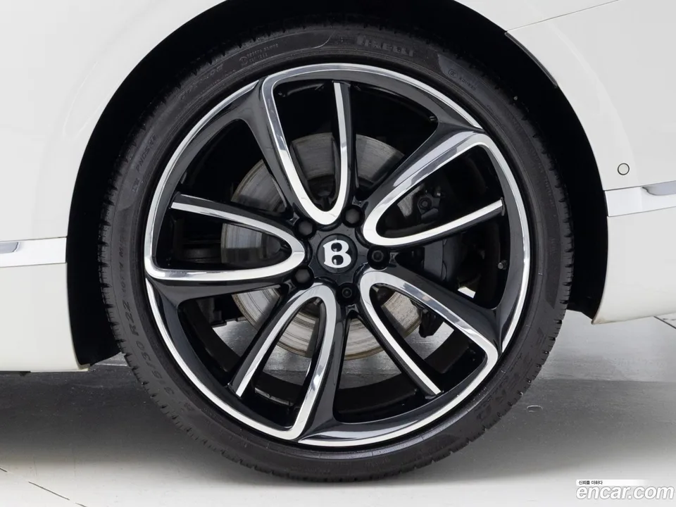 Bentley Continental GT 4.0 GT 2023 — миниатюра 5