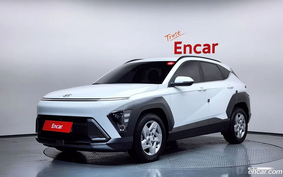 Hyundai Kona 1.6 2WD 2023 — фото 1, купить с доставкой в Москву