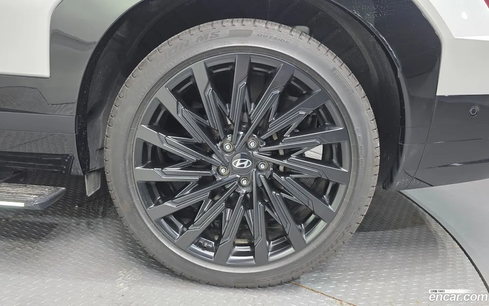 Hyundai SantaFe 2.5T 2WD 2023 — миниатюра 5
