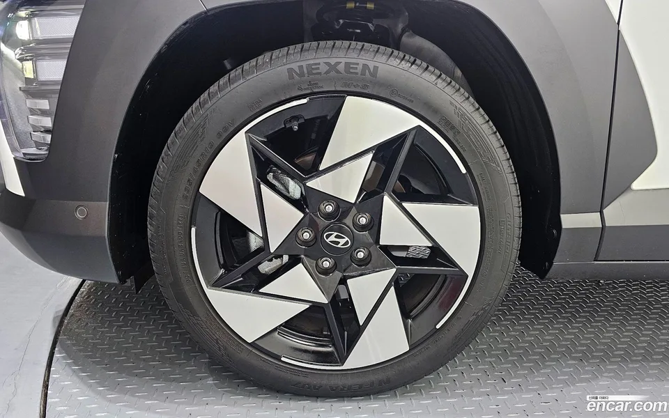 Hyundai Kona 1.6 2WD 2024 — миниатюра 2
