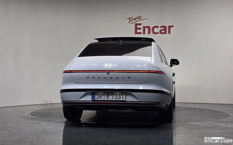 Hyundai Grandeur Hybrid 2024 — миниатюра 4