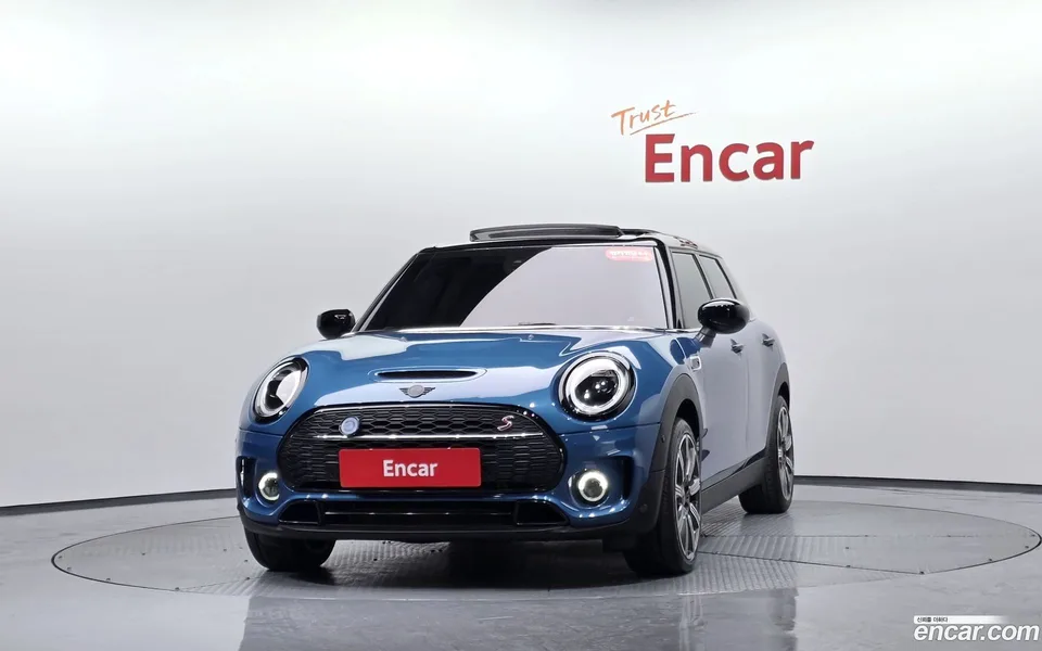 MINI Cooper S Clubman 2023 — миниатюра 3