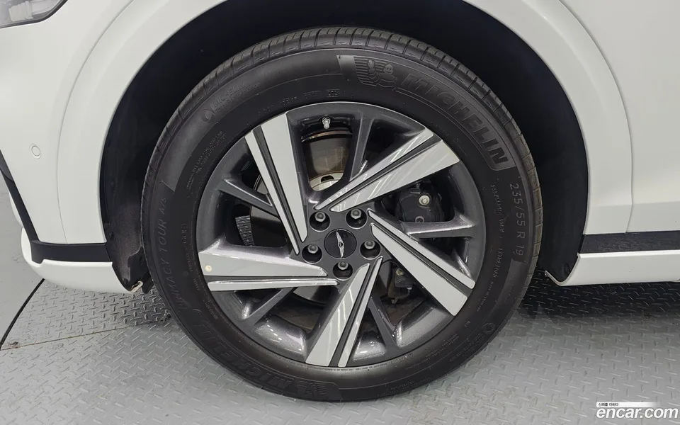 Genesis GV70 2.5T AWD 2024 — миниатюра 2