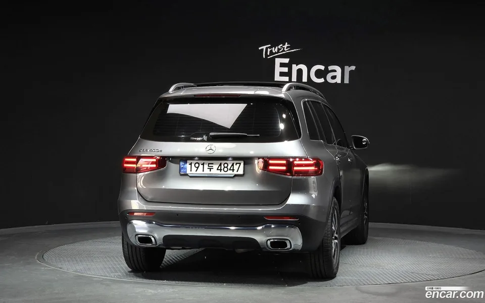 Mercedes-Benz GLB-Class GLB200 d 2024 — миниатюра 4