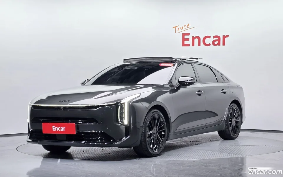 Kia K8 Hybrid 2024 — фото 1, купить с доставкой в Москву