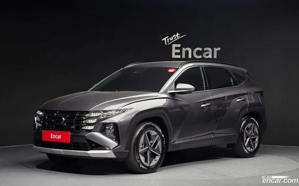 Hyundai Tucson NX4 1.6 2WD 2025 — фото 1, купить с доставкой в Москву