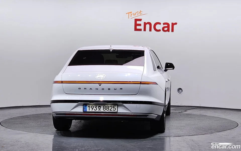 Hyundai Grandeur 2.5 2WD 2023 — миниатюра 4