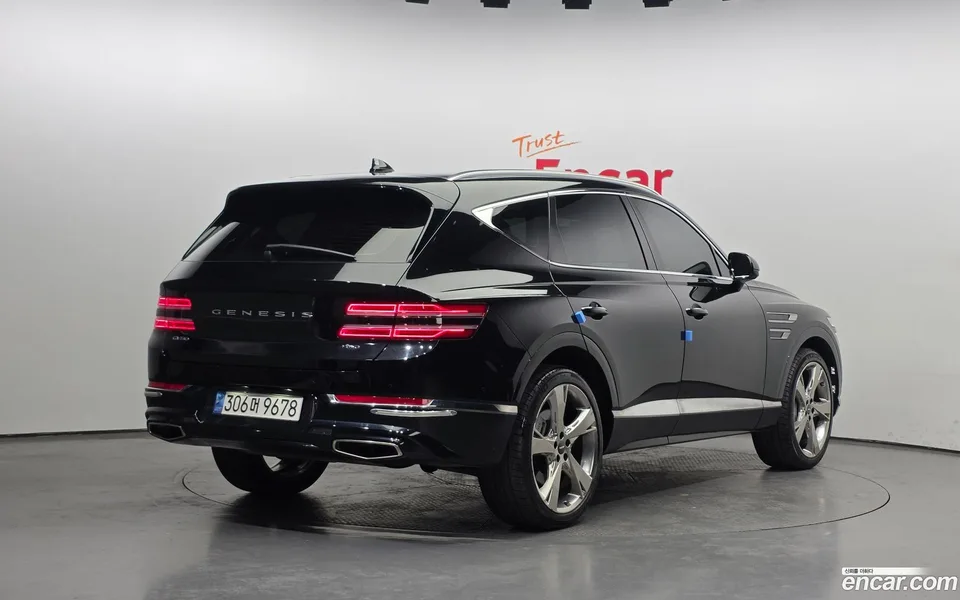 Genesis GV80 2.5T AWD 2023 — миниатюра 2