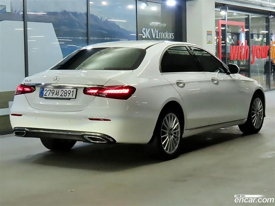 Mercedes-Benz E-Class E250 2022 — миниатюра 4