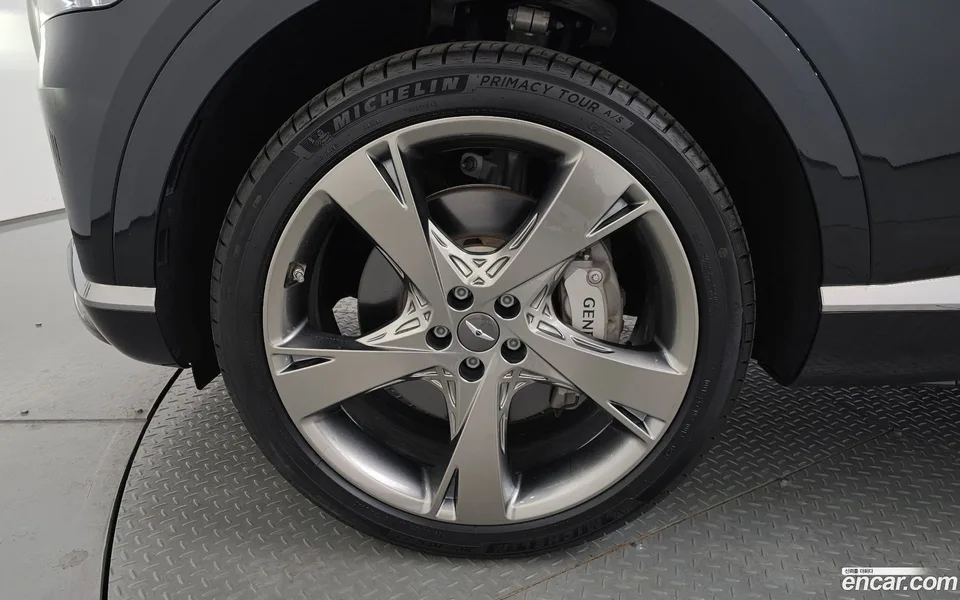 Genesis GV80 2.5T 2WD 2023 — миниатюра 2