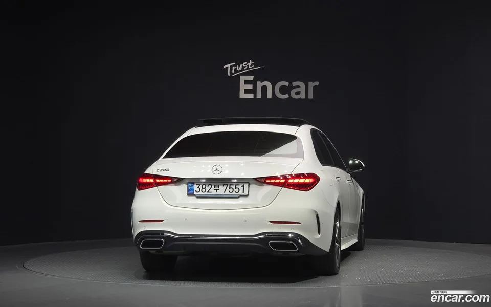 Mercedes-Benz C-Class C200 2024 — миниатюра 4