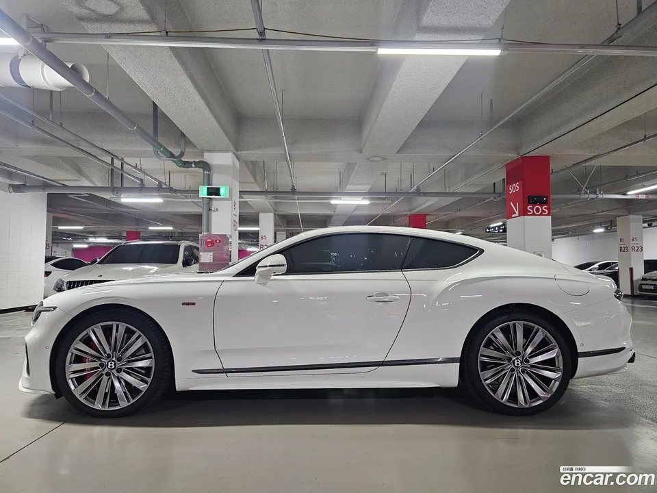 Bentley Continental GT 4.0 GT 2025 — миниатюра 2
