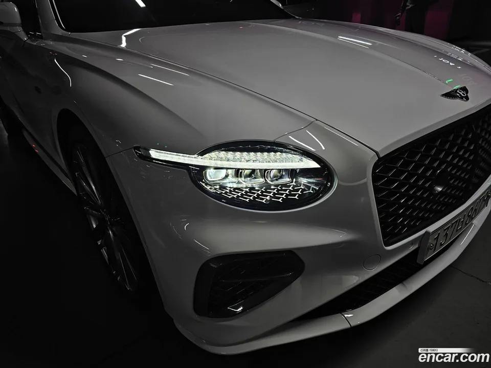 Bentley Continental GT 4.0 GT 2025 — миниатюра 4