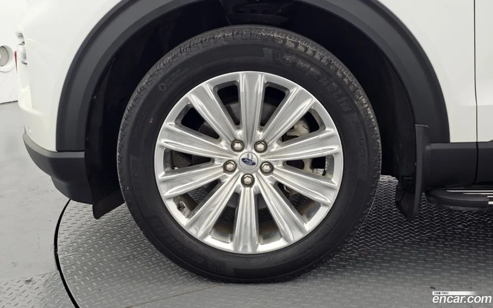 Ford Explorer 2.3 4WD 2022 — миниатюра 2