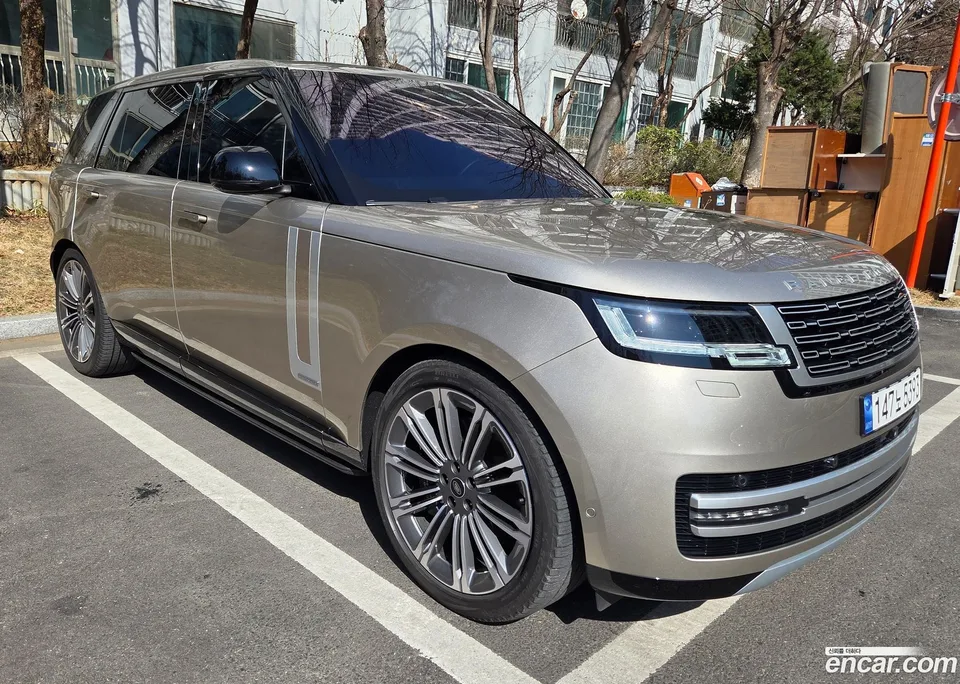 Land Rover Range Rover P530 AB LWB 2023 — фото 1, купить с доставкой в Москву