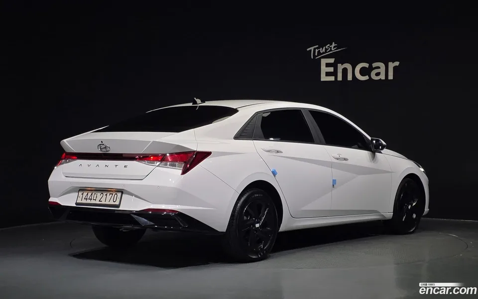 Hyundai Avante 1.6 2023 — миниатюра 2