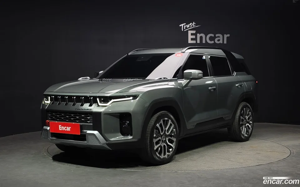 KG Mobility Torres 1.5 2WD 2022 — фото 1, купить с доставкой в Москву