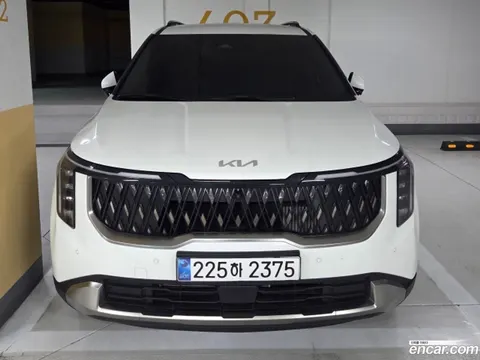 Kia Carnival 2025 buy in Moscow