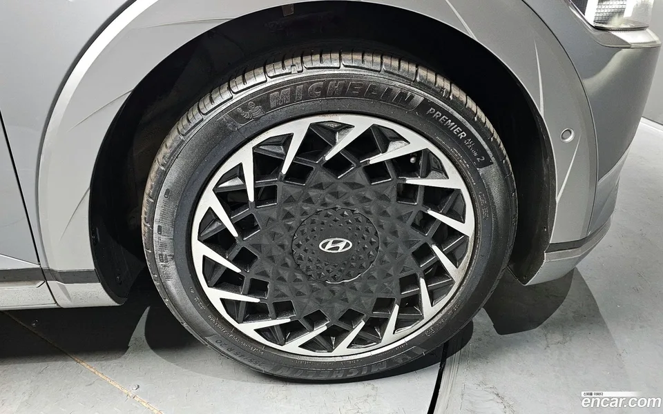 Hyundai Ioniq 5 AWD 2022 — миниатюра 2