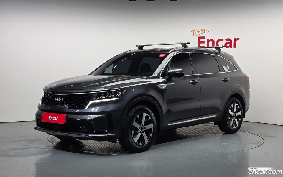 Kia Sorento 2.5T 4WD 2023 — фото 1, купить с доставкой в Москву