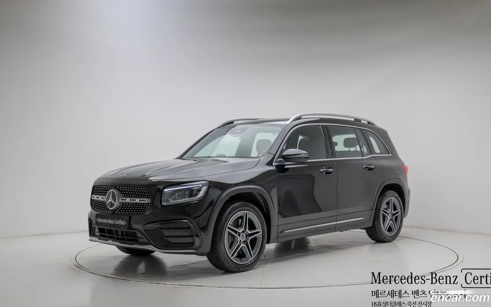 Mercedes-Benz GLB-Class GLB250 4MATIC 2025 — фото 1, купить с доставкой в Москву