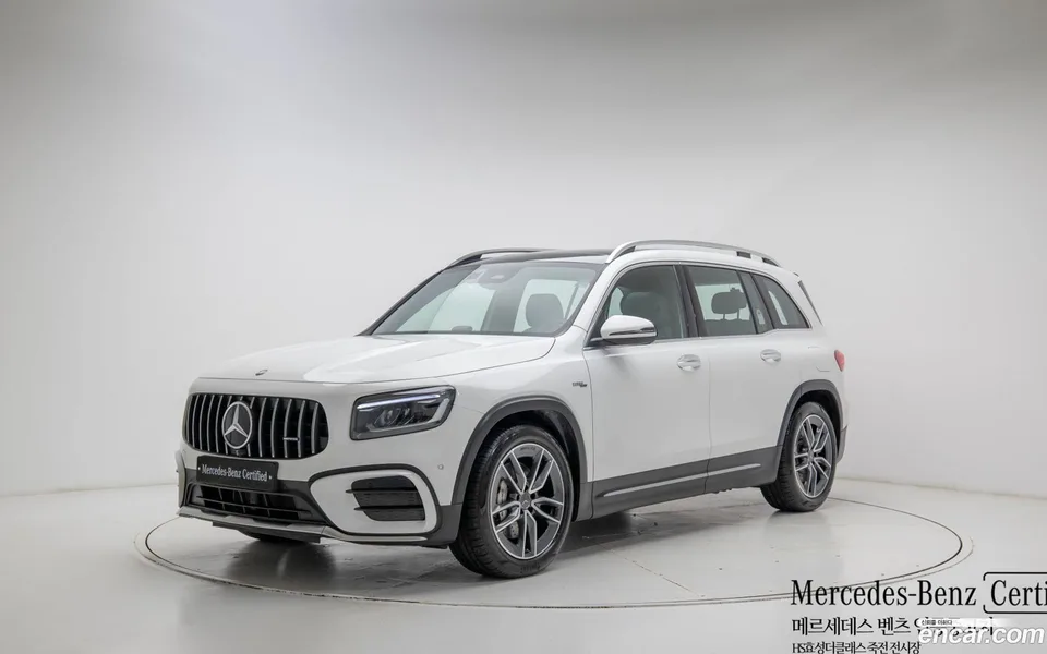 Mercedes-Benz GLB-Class AMG GLB35 4MATIC 2025 — фото 1, купить с доставкой в Москву
