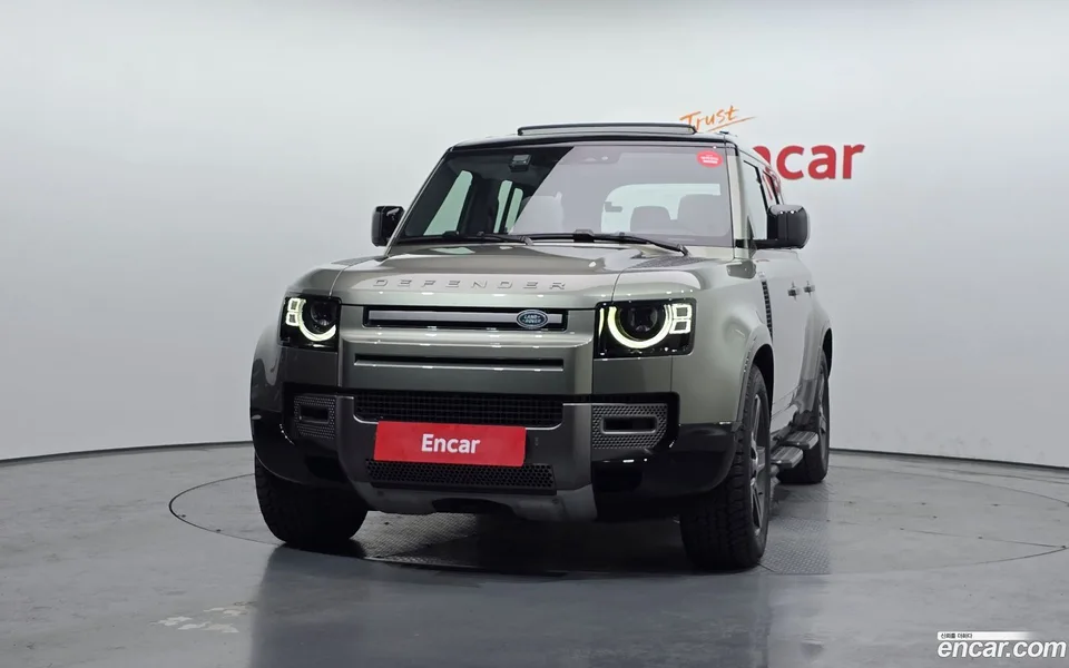 Land Rover Defender 110 D250 X- SE 2025 — миниатюра 3
