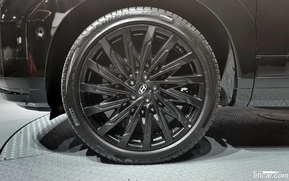 Hyundai SantaFe 2.5T 2WD 2024 — миниатюра 5