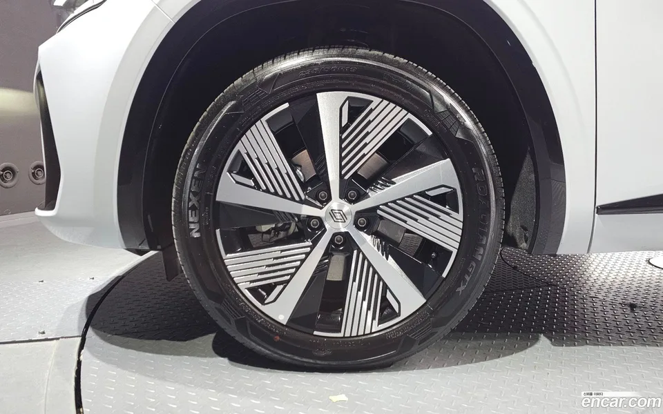 Renault Samsung Grand Koleos 2.0 2WD 2025 — миниатюра 2