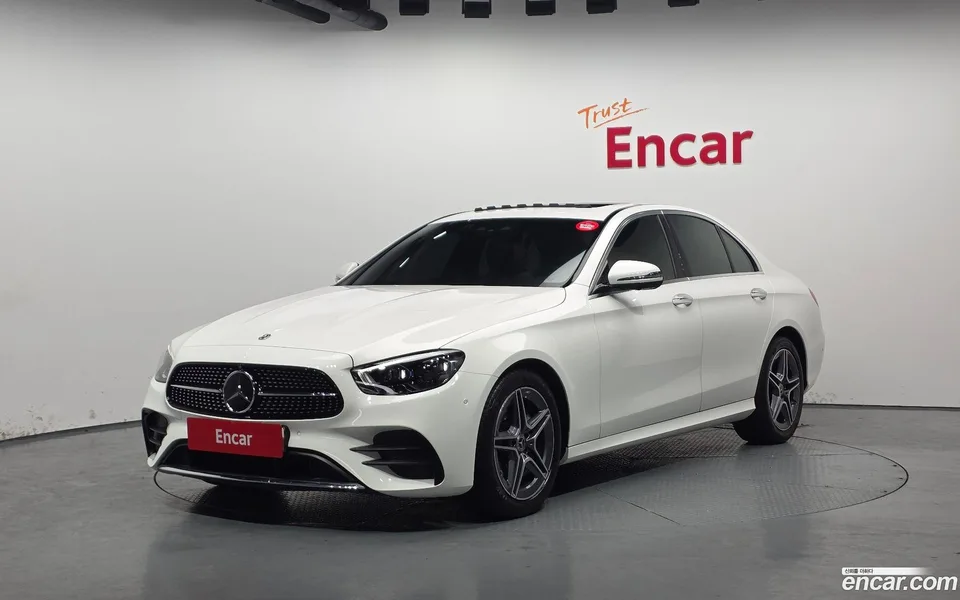 Mercedes-Benz E-Class E250 AMG Line 2023 — фото 1, купить с доставкой в Москву