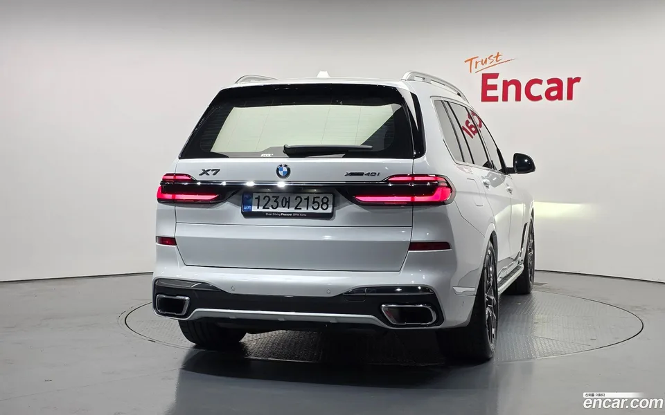 BMW X7 xDrive 40i M 6 2025 — миниатюра 4