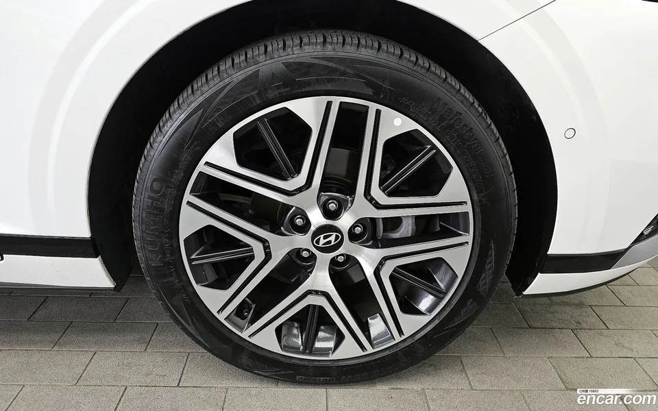 Hyundai Grandeur Hybrid 2023 — миниатюра 2