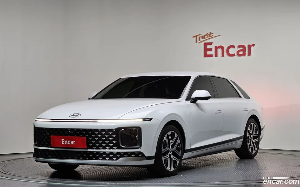 Hyundai Grandeur Hybrid 2023 — фото 1, купить с доставкой в Москву