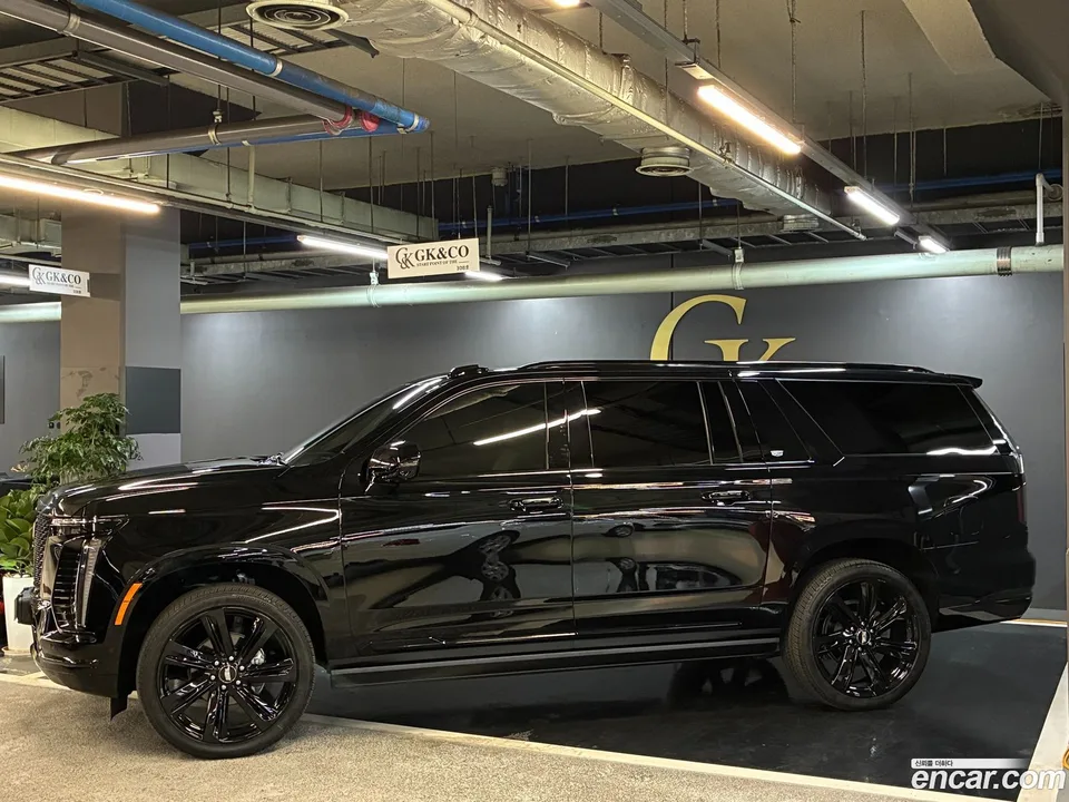 Cadillac Escalade 6.2 ESV 2025 — миниатюра 3