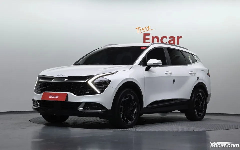 Kia Sportage 1.6 2WD 2024 — фото 1, купить с доставкой в Москву