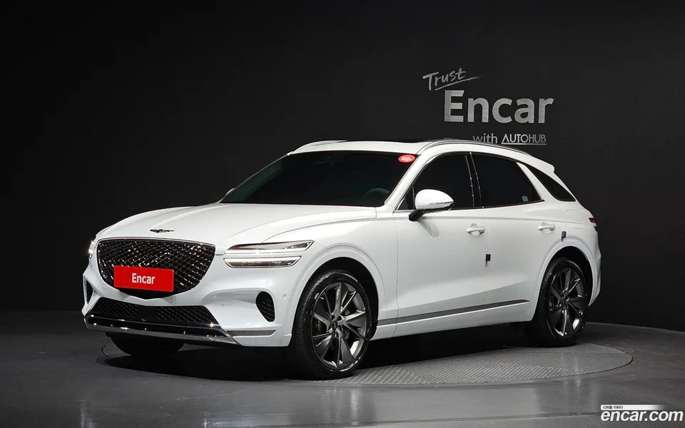 Genesis GV70 2.5T AWD 2024 — фото 1, купить с доставкой в Москву