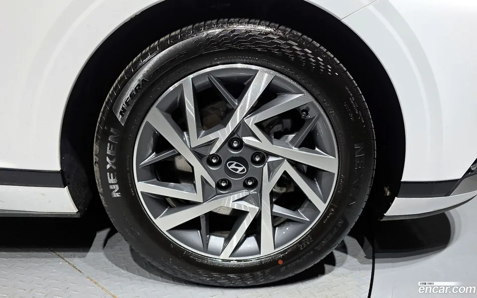 Hyundai Grandeur 2.5 2WD 2023 — миниатюра 5