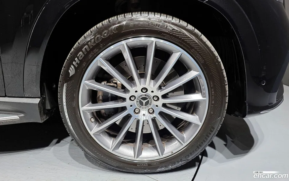 Mercedes-Benz GLE-Class GLE450d 4MATIC 2023 — миниатюра 2