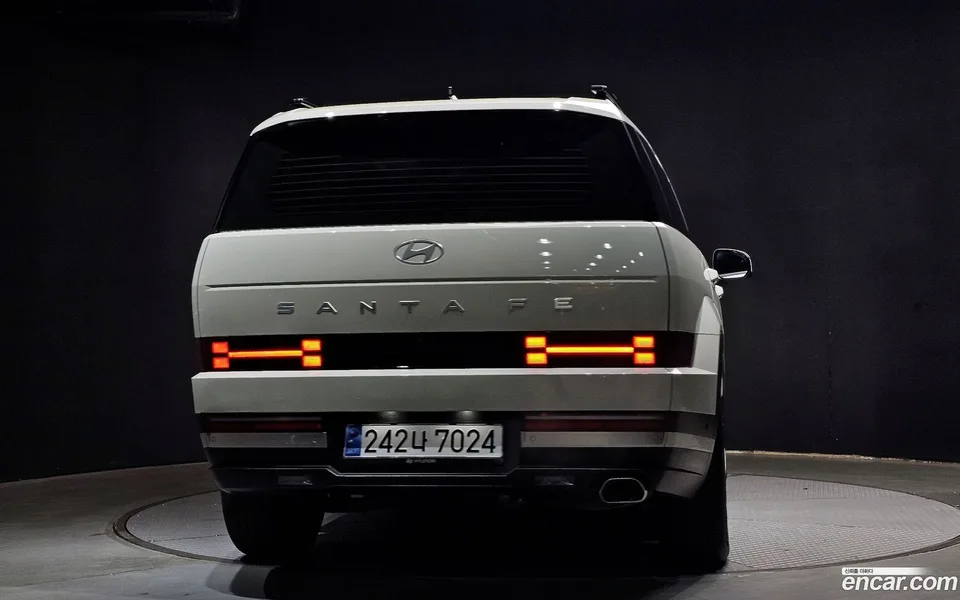 Hyundai SantaFe 2.5T 2WD 2024 — миниатюра 4