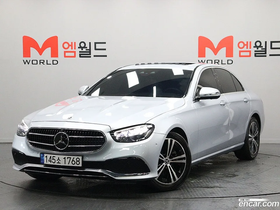 Mercedes-Benz E-Class E250 2022 — фото 1, купить с доставкой в Москву