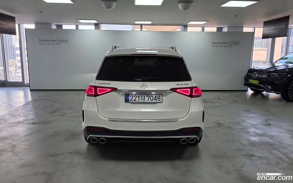 Mercedes-Benz GLE-Class AMG GLE53 4MATIC+ 2023 — миниатюра 4