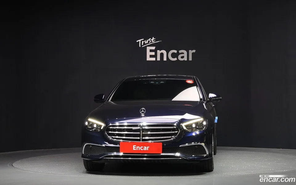 Mercedes-Benz E-Class E250 2022 — миниатюра 3