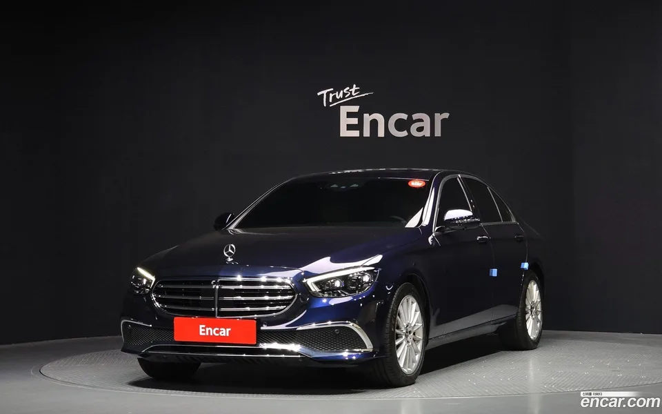 Mercedes-Benz E-Class E250 2022 — фото 1, купить с доставкой в Москву