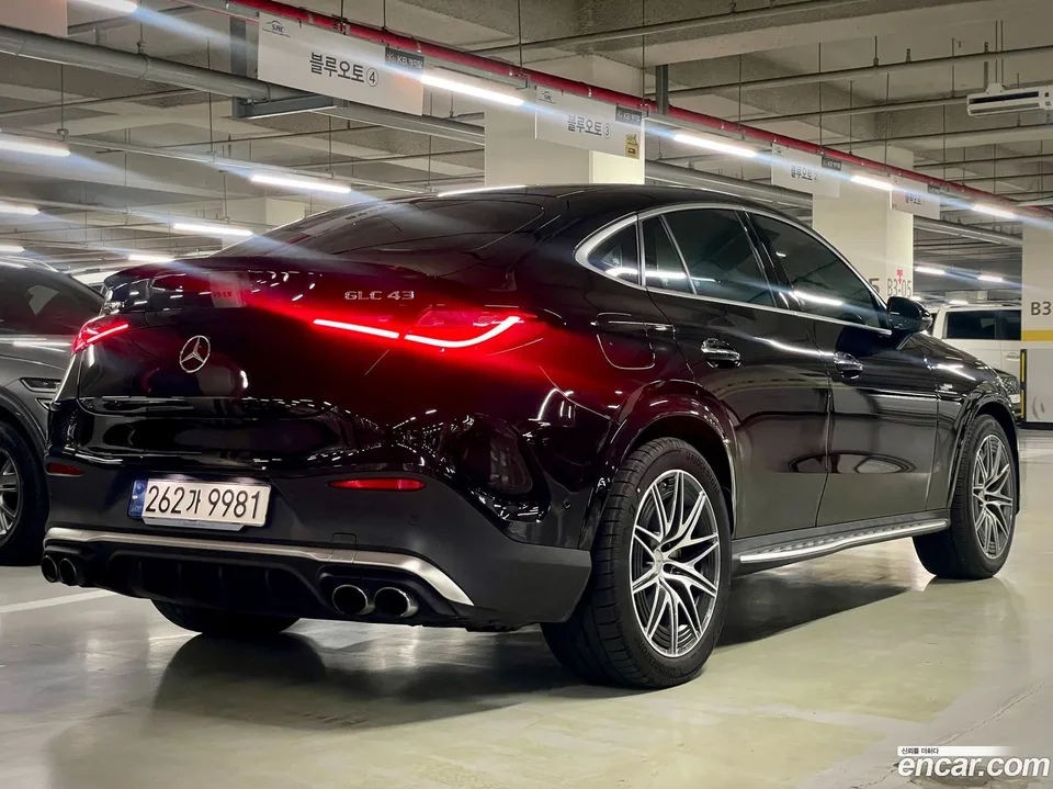 Mercedes-Benz GLC-Class AMG GLC43 4MATIC 2024 — миниатюра 4
