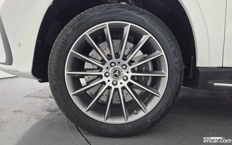 Mercedes-Benz GLE-Class GLE450 4MATIC 2025 — миниатюра 2